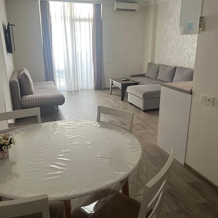 Seaview Panoramic Apartments Orbi Sea Towers Batumi Ngoại thất bức ảnh