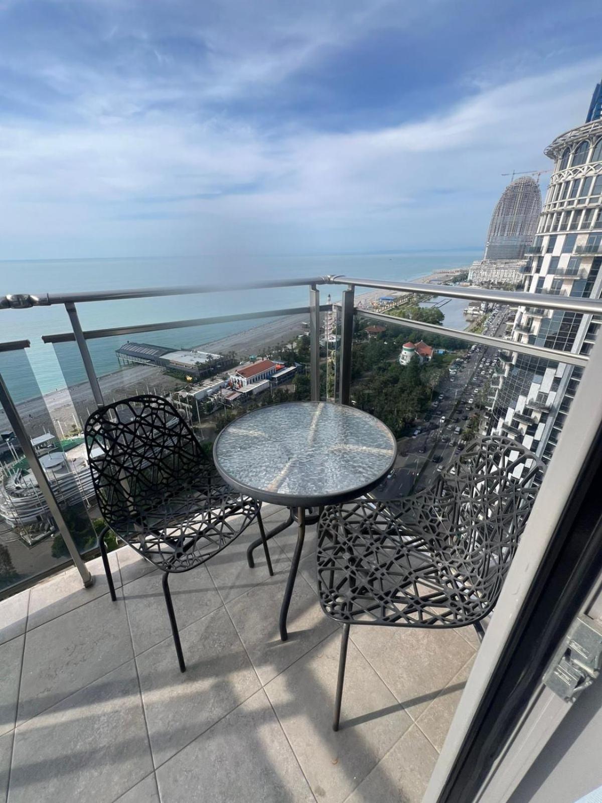 Seaview Panoramic Apartments Orbi Sea Towers Batumi Ngoại thất bức ảnh