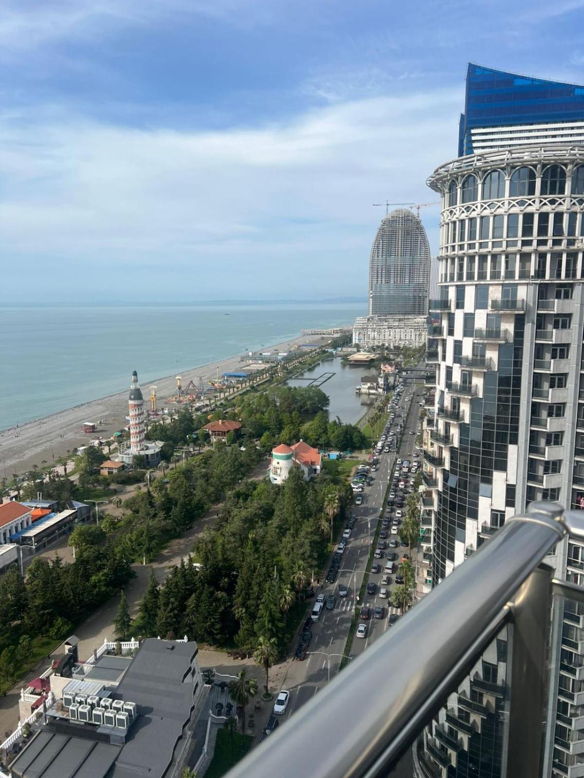 Seaview Panoramic Apartments Orbi Sea Towers Batumi Ngoại thất bức ảnh