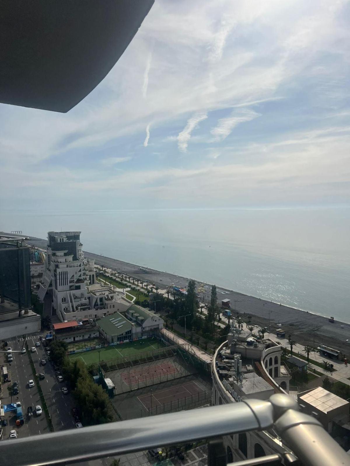 Seaview Panoramic Apartments Orbi Sea Towers Batumi Ngoại thất bức ảnh