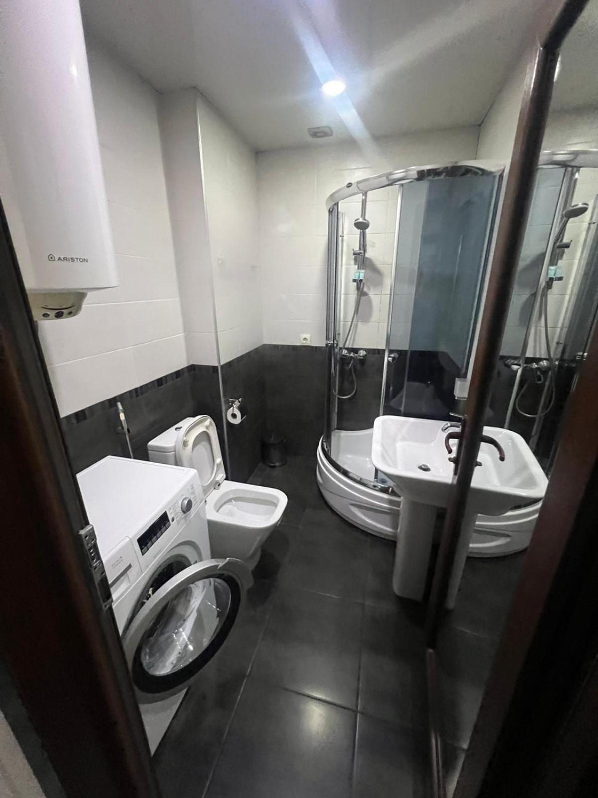 Seaview Panoramic Apartments Orbi Sea Towers Batumi Ngoại thất bức ảnh